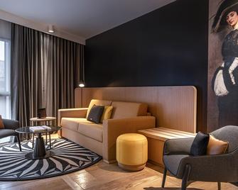 Hôtel Villa Koegui Bayonne - ביון - סלון