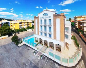 Residence Hotel Alba Palace - Alba Adriatica - Edificio