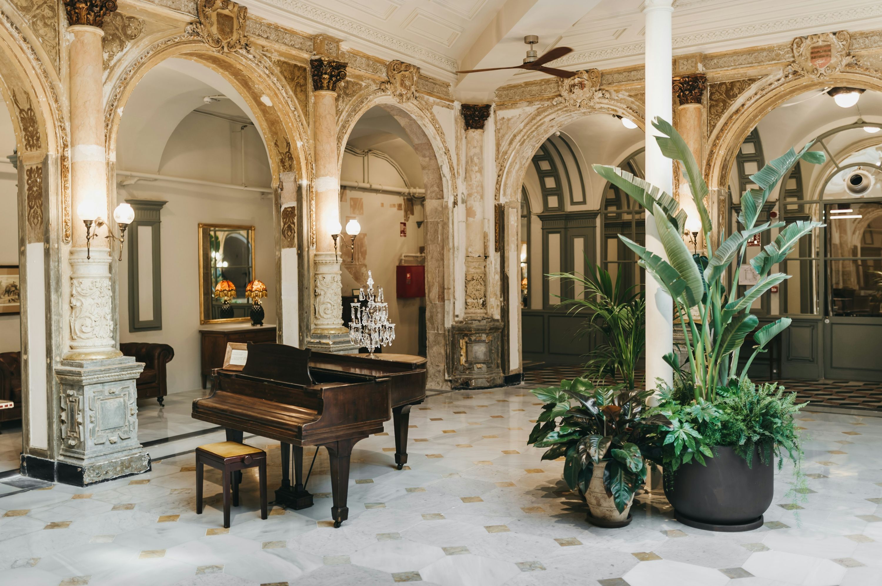 Oriente Atiram Hotel - ברצלונה - לובי