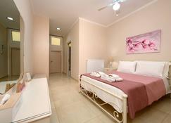 Nostalgia Corfu Town Apartments - Corfu - Bedroom