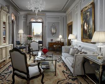 Hotel Danieli, Venice - Benátky - Obývací pokoj