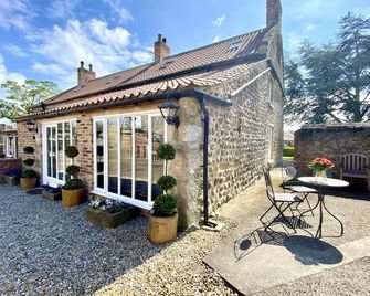 Grange Farm Lodge - Ripon - Terasa