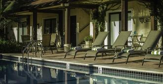 La Maison Hotel - Adults Only - 棕櫚泉 - 游泳池