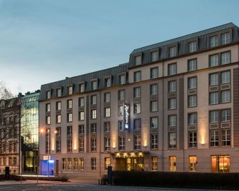 Radisson Blu Hotel, Wroclaw - Breslavia - Edificio