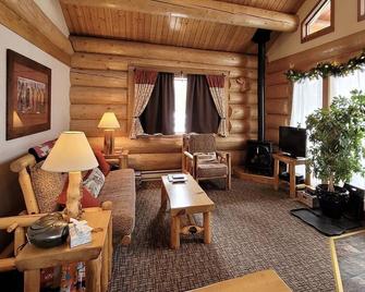 Chickadee--Wolf Creek 2-Bdrm/2 Bath Country-Townhouse & Loft, Winthrop - Winthrop - Sala de estar