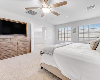 Serenity Awaits - Surprise - Chambre
