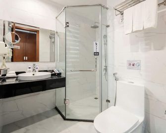 A25 Premium Hotel - Bai Chay Ha Long - Ha Long - Baño