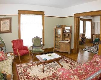 Yorkburg Manor Bed & Breakfast - Williamsburg - Sala de estar