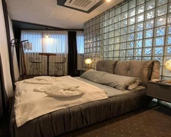 Eva Otel - Çayırova - Habitación