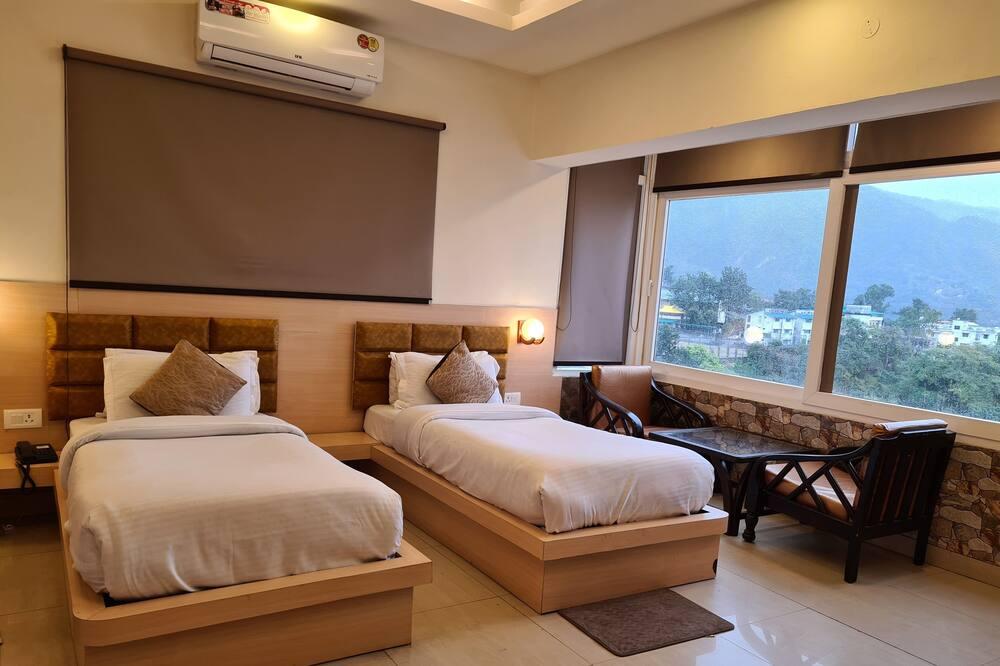 hotel booking services in Kedarnath