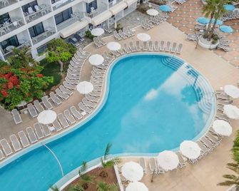 أونا بالم بيتش - بلايا دي لاس الأمريكتين - حوض السباحة