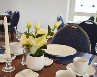 Hotel B8 Voerde - Voerde - Restaurant