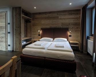 Baita Larix Bormio - Bormio - Bedroom