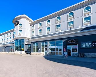 Prestige Treasure Cove Resort - Принц Джордж - Будівля