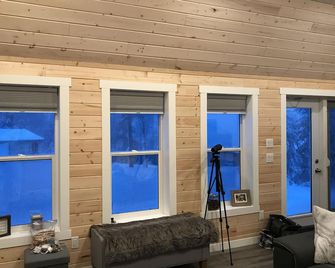 Eagle Lake Fishing - Getaway Cabin - Vermilion Bay - Bedroom