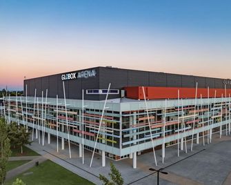 Cosy Ground-Floor 2-Bed Apartment in Claudelands - Hamilton - Building