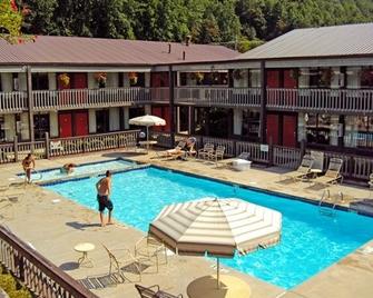 Great Smokies Inn - Cherokee - Cherokee - Pool
