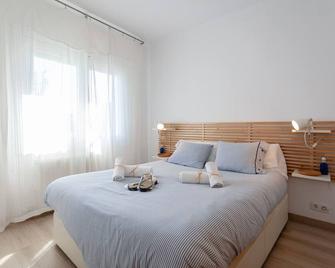 Apartment 'Llafranc 100 - Calle Coral' Close to the Beach with Wi-Fi, Garden & Balcony - Llafranc - Bedroom
