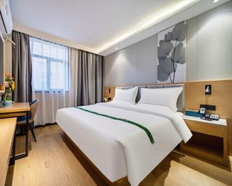 Greentree Inn Shanghai Gucun Shuichan West Road Shell Hotel - Sjanghai - Slaapkamer