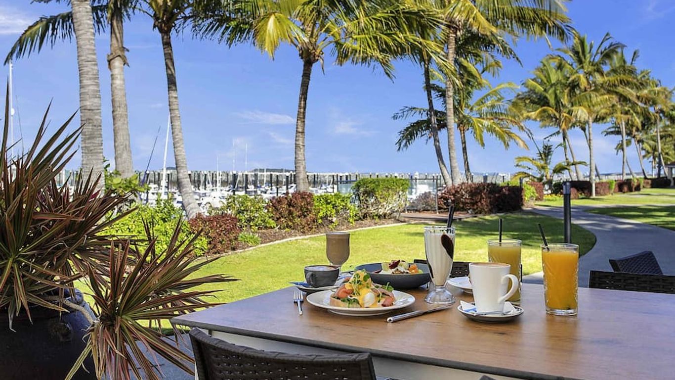 曼特拉麥凱酒店