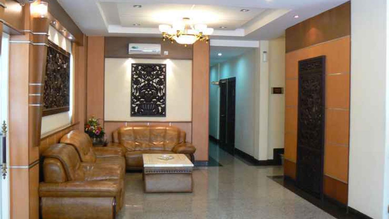 Kaputra Hotel
