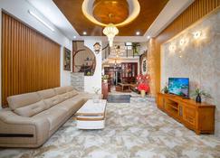 D&C House Luxury - Homestay Da Nang - Da Nang - Lobby