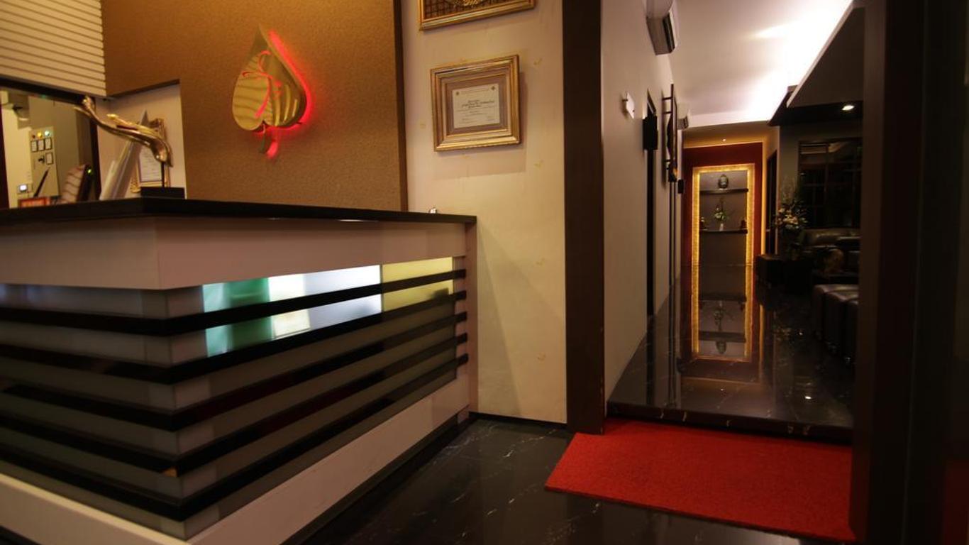 Savali Hotel