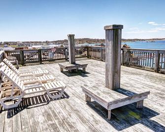 Thames Street - Newport Harbor 1 Bedroom - Newport - Balcón