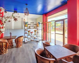 Capital O Hotel Colon Express Guadalajara - Guadalajara - Dining room