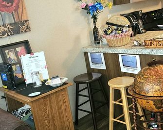 Beautiful 3-bedroom mobile home with AC in Madisonville - Madisonville - Kuchyň