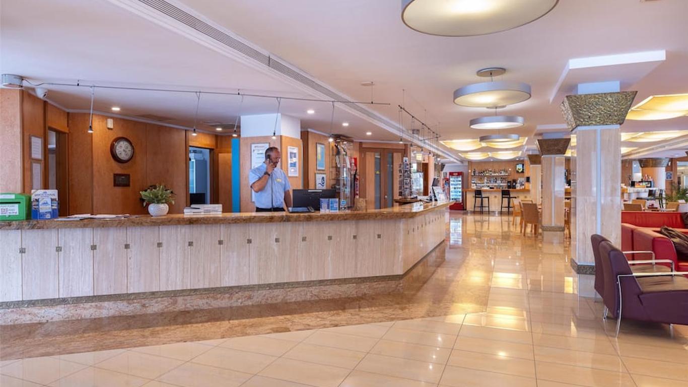 Invisa Hotel La Cala- Adults Only