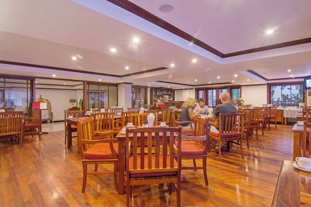 Cheathata CTS Hotel Siem Reap - סיאם ריפ - מסעדה