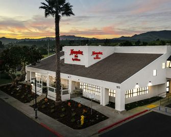 Hampton Inn by Hilton San Simeon Cambria - סן סימון - בניין