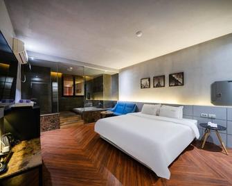 2 Heaven Hotel Seomyeon - Busán