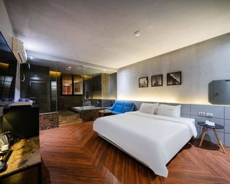 2 هيفين هوتل - بوسان - غرفة نوم