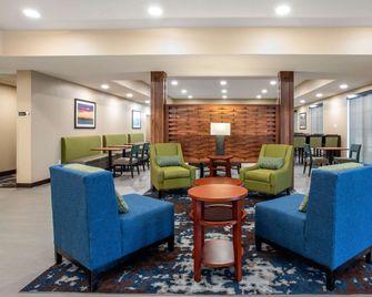 Comfort Inn and Suites Ames near ISU Campus - Ames - Salon