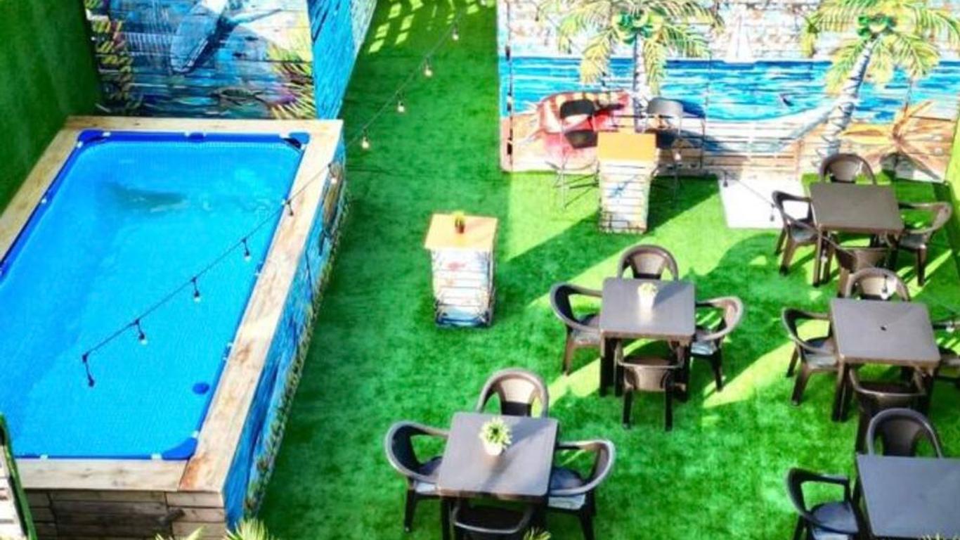 Hotel Tau Art Residence