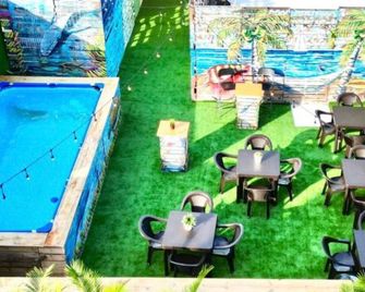 Hotel Tau Art Residence - Santo Domingo - Pileta