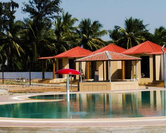 Shree Jalaram Resort - Māndvi - Piscina