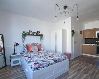 L'Etudiant - Charmant studio à 7min de Troyes - Saint-André-les-Vergers - Habitación