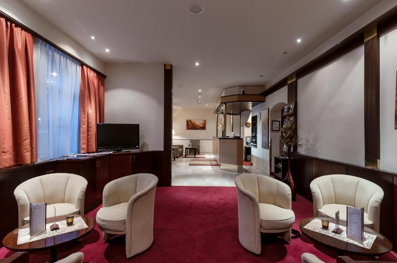 Club Hotel Cortina thumbnail 3