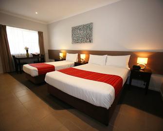 Roma Inland Motor Inn - Roma - Ložnice