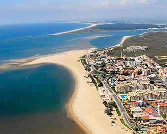 2 Bed Apartment - Pool Terrace Parking - Ayamonte - Beach