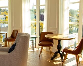 The Brenton Hotel - Newport - Lounge