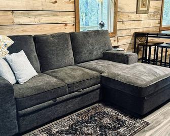 Hickory Cabin @ Little River Hideout - Cozy tiny home right on Little River - Cedar Bluff - Wohnzimmer