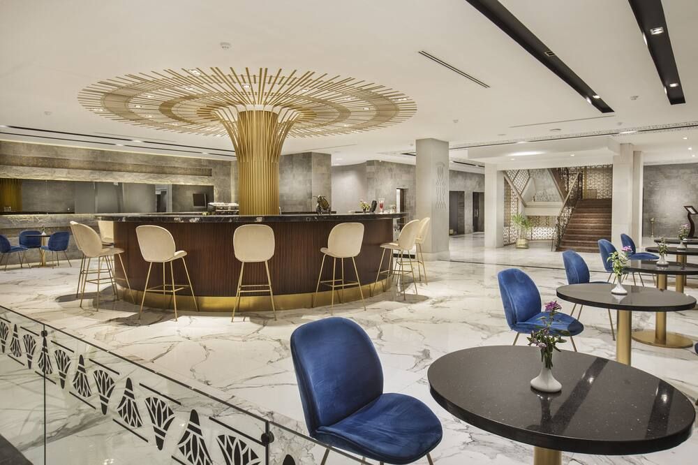 فندق وأجنحة بيراميزا إيزيس الأقصر