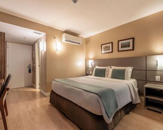 Hotel Laghetto Moinhos - Porto Alegre