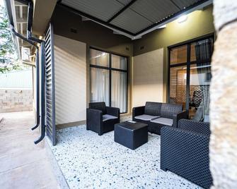 Sea of Dreams Apartments - Victoria Falls - Patio