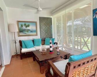 Serene Beach Haven In Las Terrenas - Las Terrenas - Sala de estar