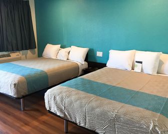 Motel 6 San Bernardino Ca Downtown - San Bernardino - Habitación